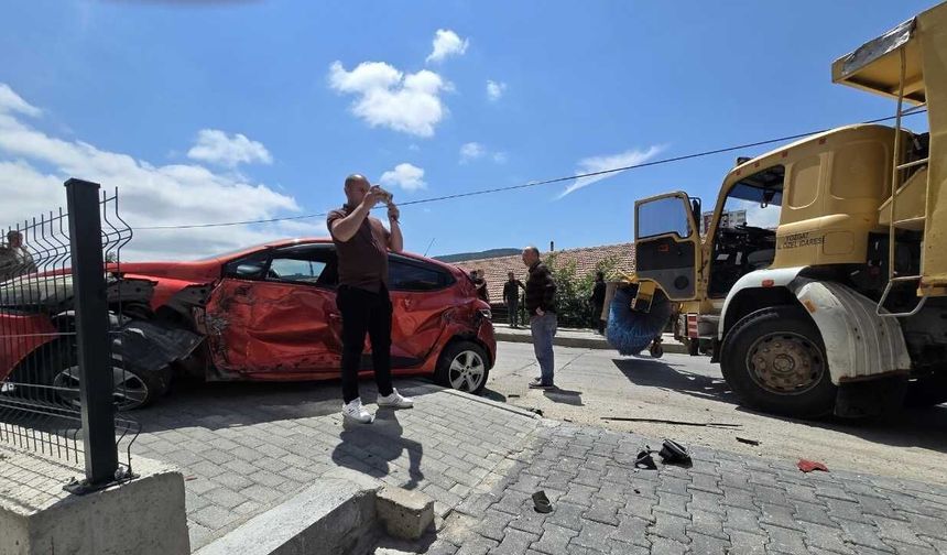 Yozgat'ta Kontrolden Çıkan Kamyon Dehşet Saçtı! Ortalık Savaş Alanına Döndü