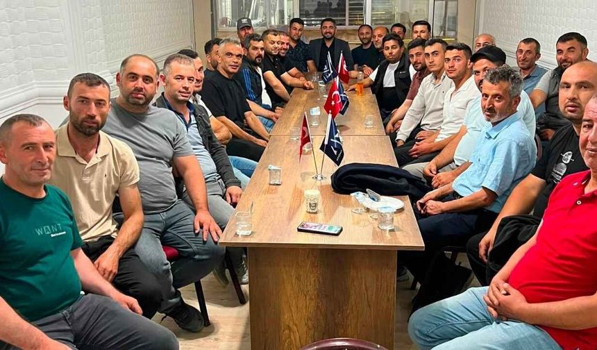 Akdağmadeni’nde Hak Mücadelesi Veren İşçilerinden Anahtar Parti’ye Teşekkür Ziyareti