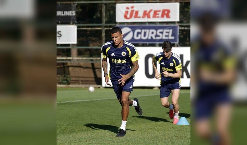 Fenerbahçe’de Gornik Zabrze mesaisi sürüyor: Mason Greenwood ilk kez takımla sahaya indi