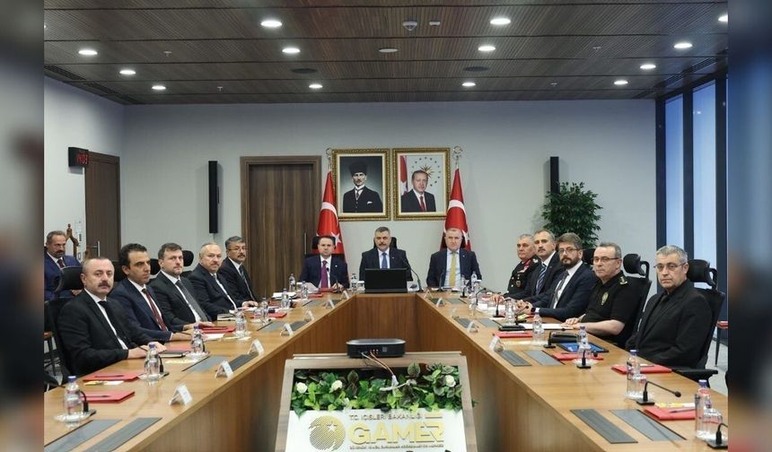 Spor sahalarında yeni dönem: 3 bakandan valilere 5 maddelik güvenlik talimatı