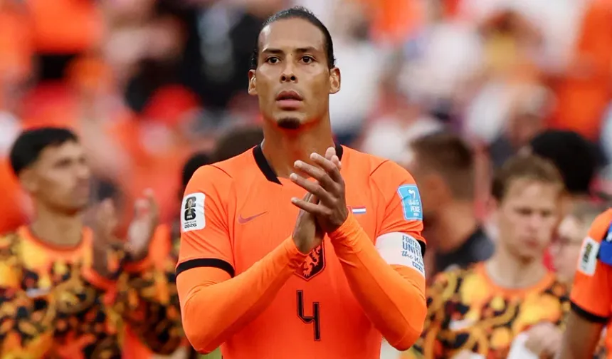 Van Dijk'ın geleceği belli oldu! İngiliz kulübünden kritik karar