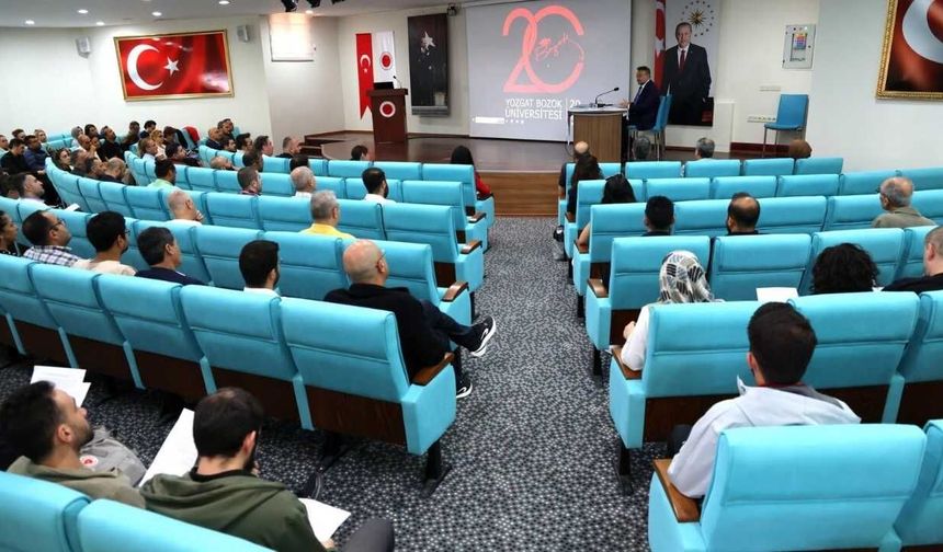 Yozgat Bozok Üniversitesi Yapay Zeka Politikalarını Belirliyor