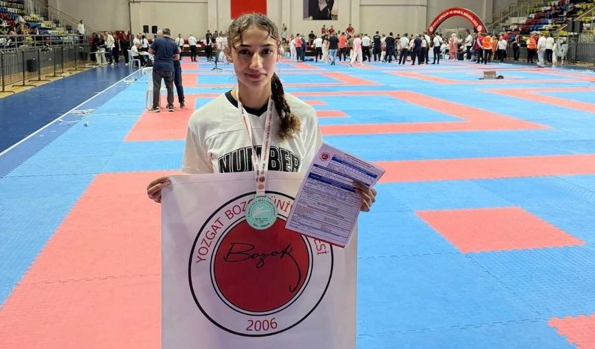 Yozgatlı Betül Zararsız Türkiye Şampiyonu Oldu! Milli Takıma Seçildi