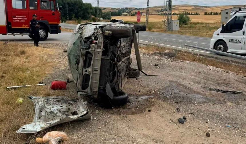 Yozgat'ta Feci Kaza! 2 Kişi Hayatını Kaybetti, 3 Yaralı