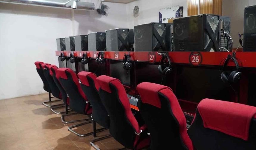 Yozgat'ta İnternet Kafeler Sessizliğe Büründü!