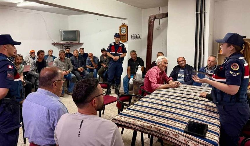 Yozgat'ta Jandarma Anız Yangınları İçin Sahadan Ayrılmıyor