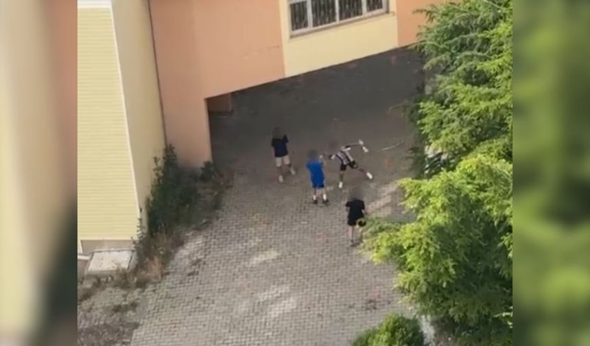 Yozgat'ta Yıkım Kararı Verilen Okulda Tehlikeli Görüntüler!