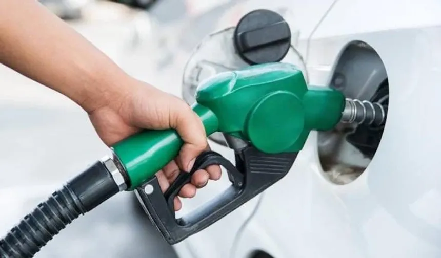 Benzin ve motorine zam geliyor mu? 1 Ağustos güncel akaryakıt fiyatları