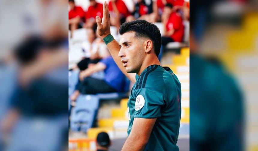 Başakşehir, Kocaelispor karşısında ilk yarıyı Operi'nin golüyle 1-0 önde kapattı