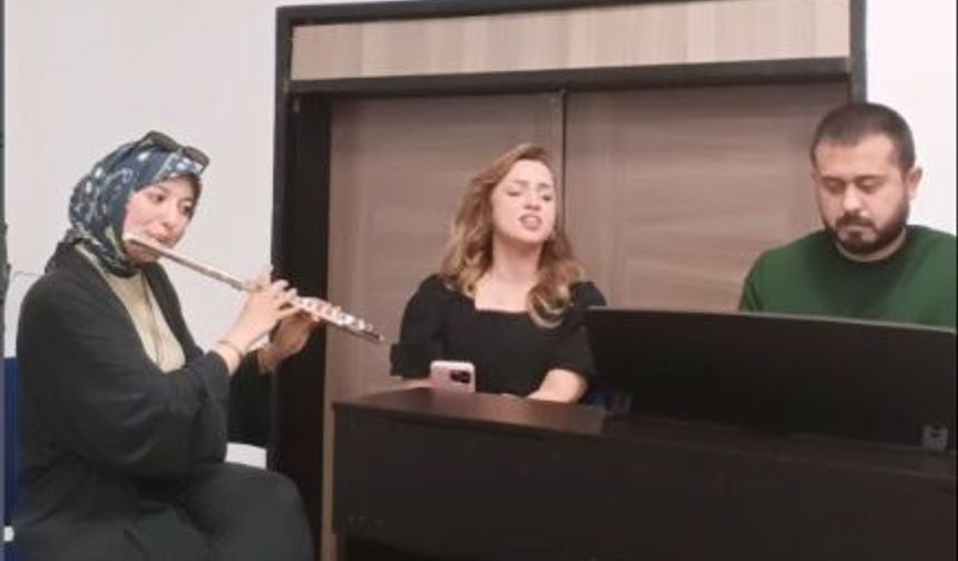 Yozgat Çocuk Polifonik Korosu Eğitmeni Belgüzar Akgül’den Mest Eden Performans
