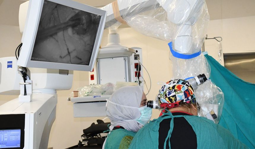 Yozgat Şehir Hastanesinde Beyin Tümörü Cerrahisi Başarıyla Gerçekleştirildi