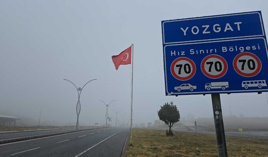 Yozgat'ta Aniden Bastırdı: Görüş Mesafesi 10 Metreye Kadar Düştü!