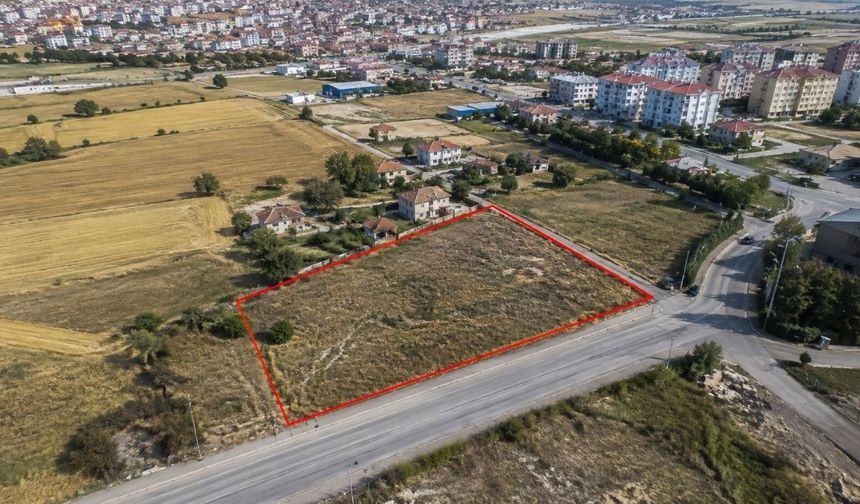 Yozgat’ta Milyonluk Hazine Arazisi Satışta! 3 Bin Metrekarelik Arsanın Fiyatı Şaşırttı