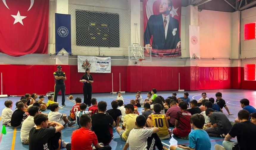Yozgat'ta Miniklere Ağız ve Diş Sağlığı Anlatıldı