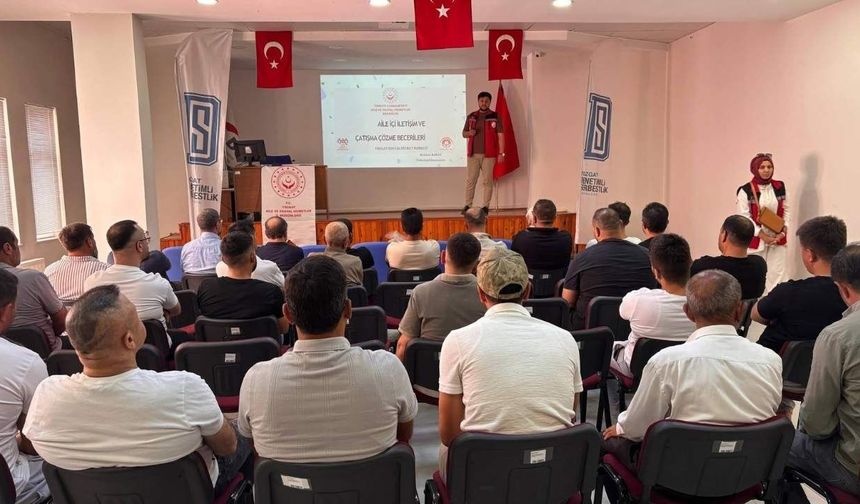 Yozgat'ta Yükümlülere Kapsamlı "Aile İçi İletişim" Eğitimi Düzenlendi!