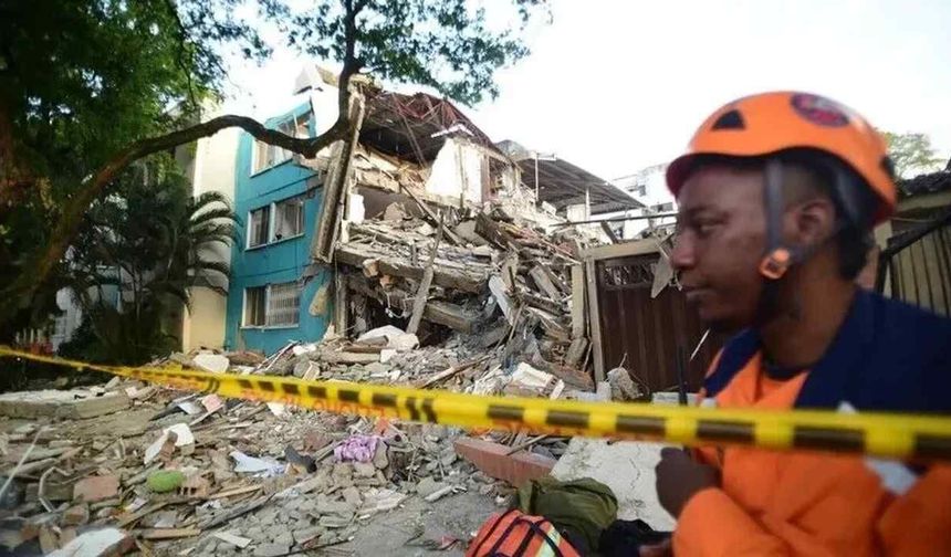 Kolombiya’da 7,4 Büyüklüğündeki Deprem 450 bini Aştı