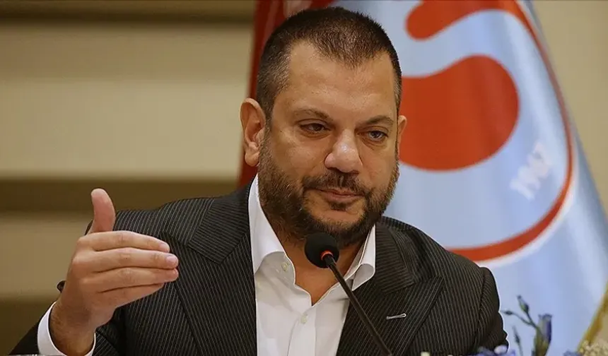 Trabzonspor'da yeni teknik direktör arayışı hız kazandı: İki dev isim listenin ilk sırasında