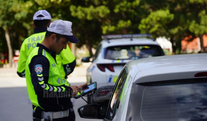 Yozgat Kent Park Çevresinde Sıkı Trafik Denetimi