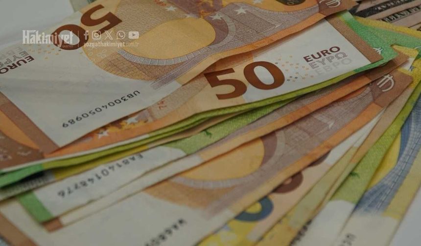 Yozgat’ta Döviz Piyasasında Son Durum: Dolar Yükseldi, Euro ve Sterlin Geriledi