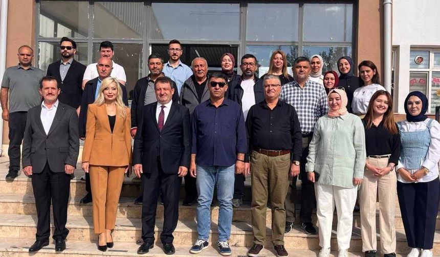 Yozgat’ta Yeni Eğitim Yılı Heyecanı: İl Müdürü Yaşar Türk Okulları Ziyaret Etti