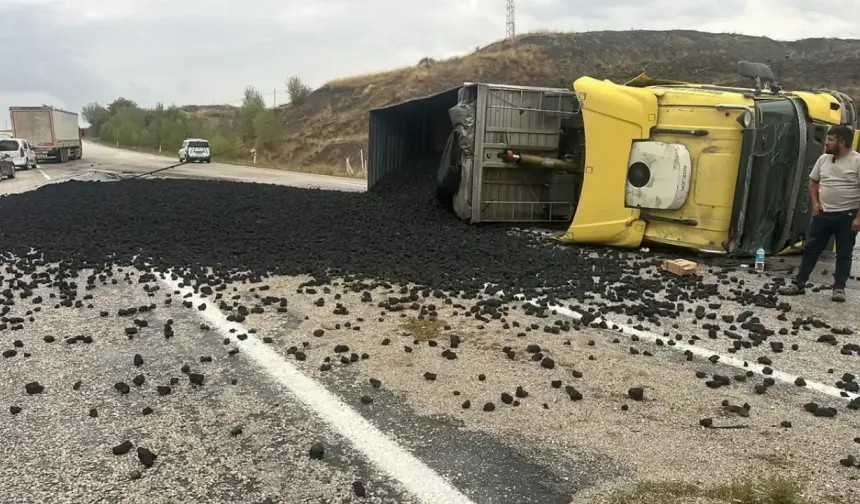 Çorum-Yozgat Kara Yolunda Dev Kaza!