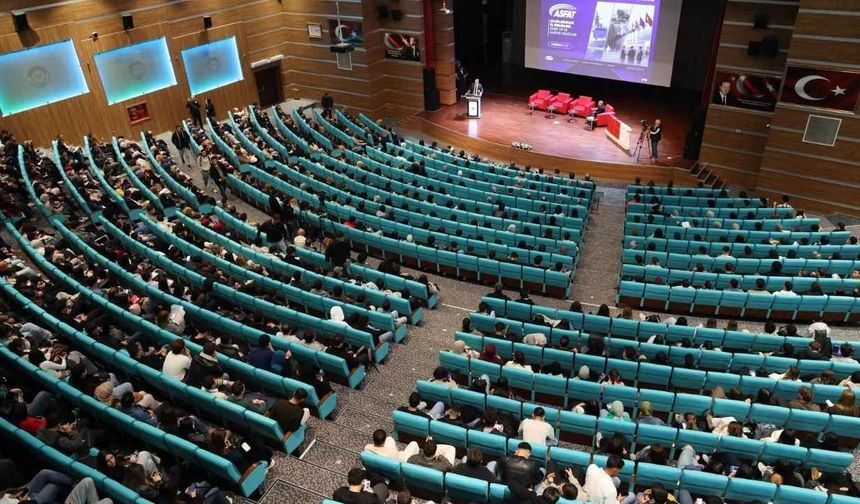 Yozgat Bozok Üniversitesinde KARİYERFEST'26 Coşkuyla Devam Ediyor
