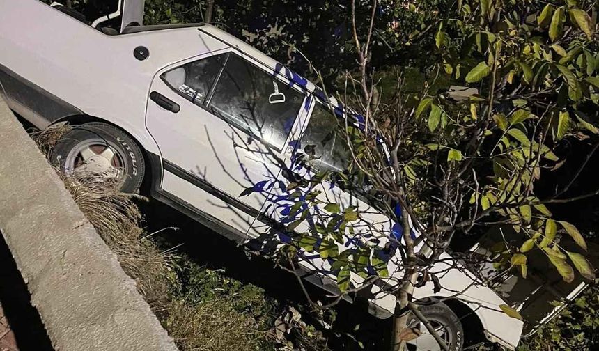 Yozgat'ta Ehliyetsiz Sürücü Mezarlığa Uçtu
