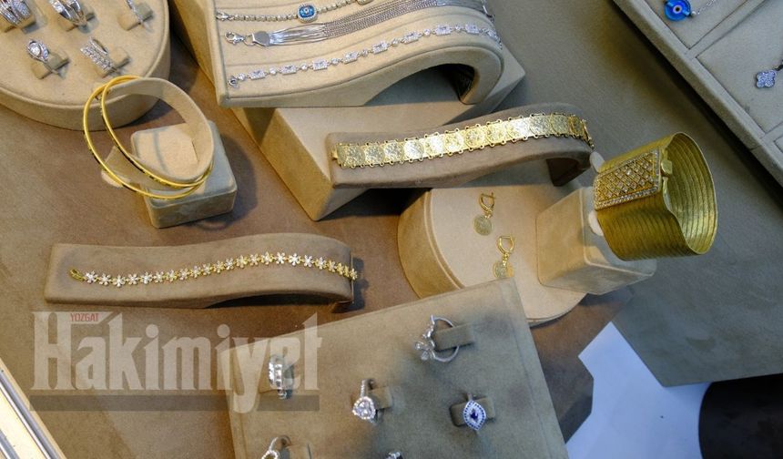 Yozgat’ta Gümüş Fiyatları Geriledi: Gram Gümüş 86,20 TL