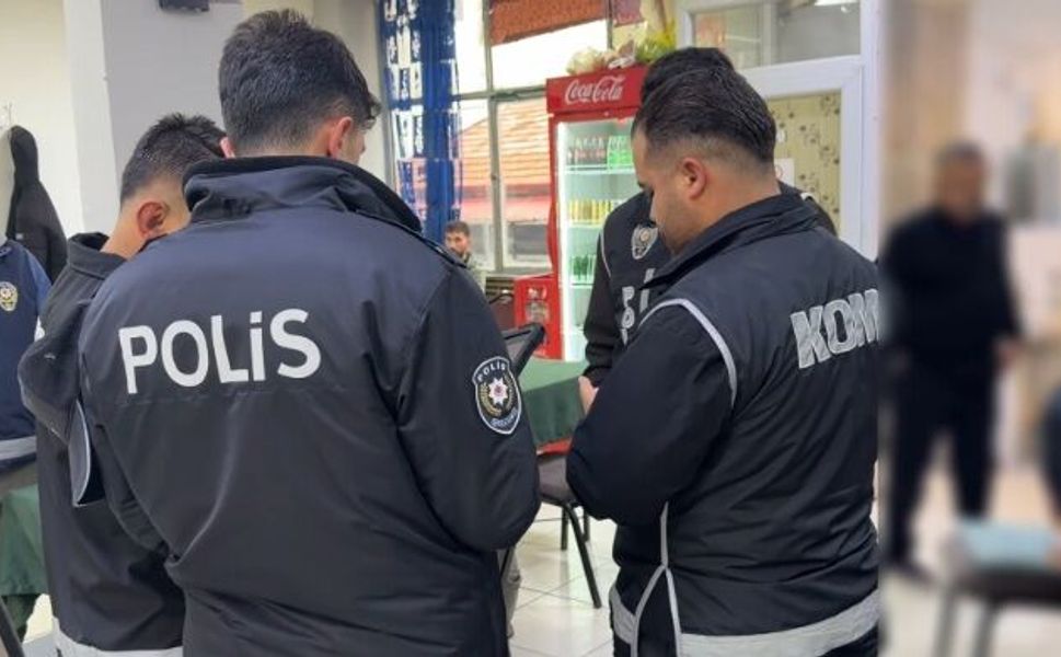 Akdağmadeni’nde Huzur Uygulaması: 738 Şahıs ve 269 Araç Sorgulandı