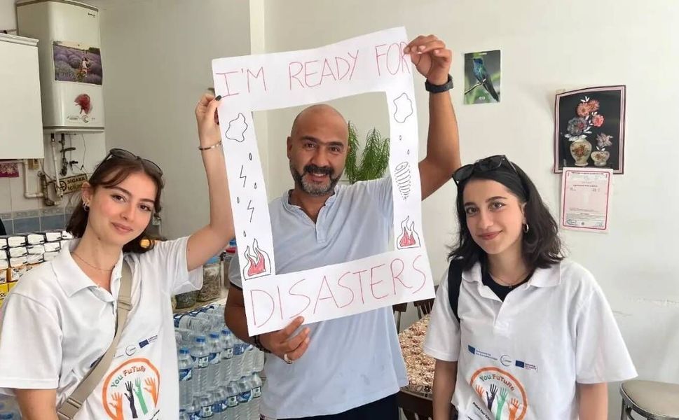 Sorgun’da Gönüllüler Sokak Sokak Afet Farkındalığı Oluşturdu