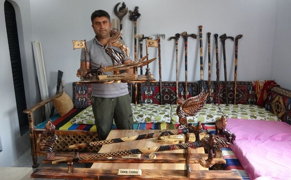 Dağda Çobanlık Yaparken Başladı! Sorgunlu Ustanın Bastonları Ankara’ya Ulaştı!