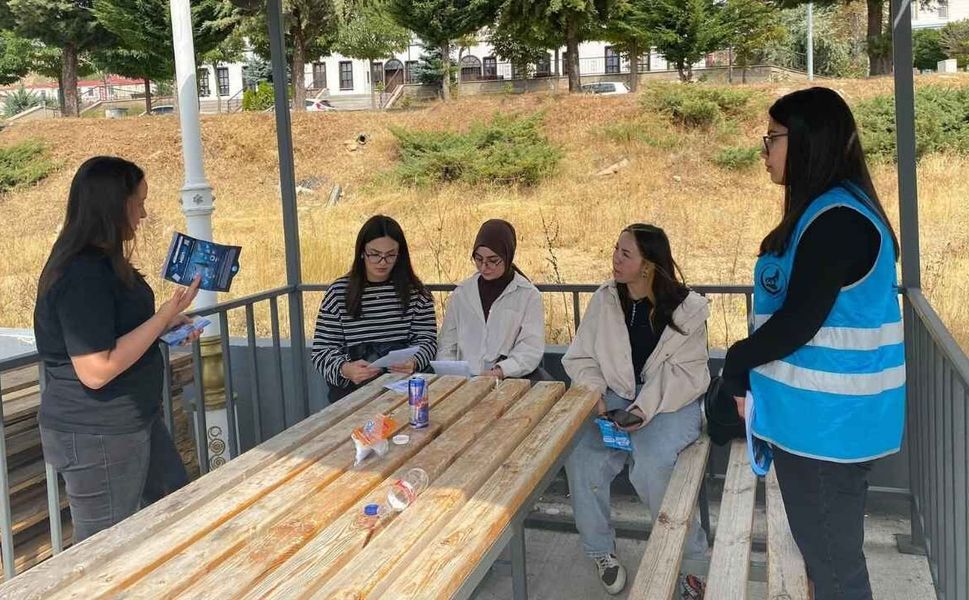 Ülkü Ocakları’ndan Bozok Üniversitesi’nde Yeni Öğrencilere UZEM Tanıtımı