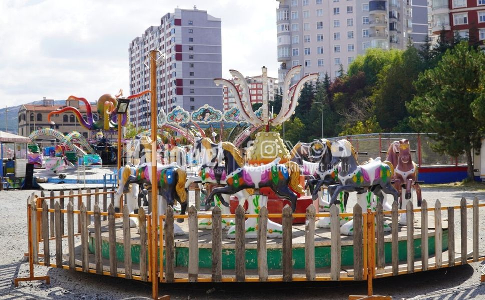 Yozgat’ta Lunapark Keyfi Başladı! Jeton Fiyatı Belli Oldu