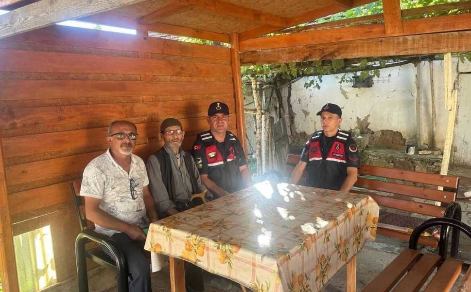 Yozgat'ta Jandarma Şehit Ailelerini Yalnız Bırakmıyor