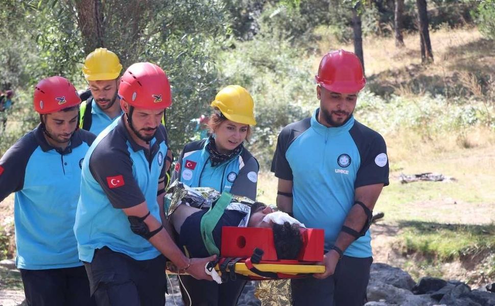 Yozgat'ta Nefes Kesen UMKE Tatbikatı: Baraj Patladı, Ekipler Zamanla Yarıştı
