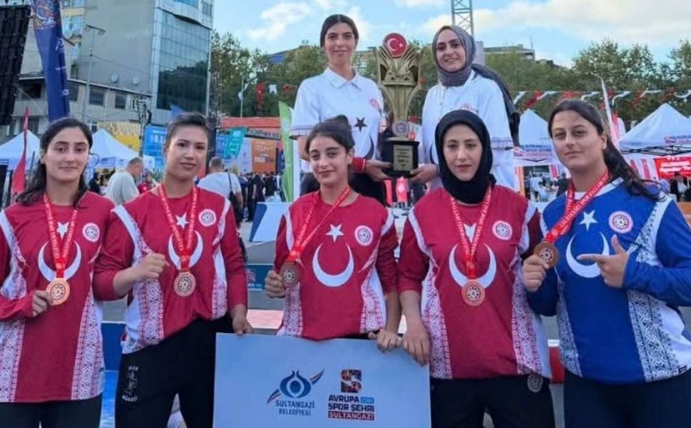 Yozgat Kadın Mas Güreşi Takımı Türkiye Şampiyonu Oldu