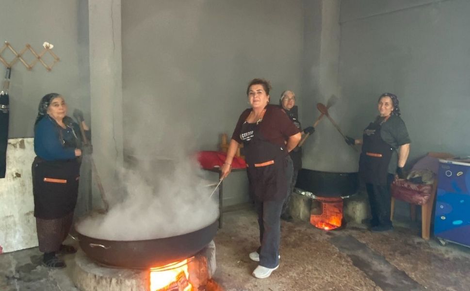Yozgat’ta Dağların Bereketi Marmelata Dönüşüyor: ÇEKOOP’tan Kuşburnu Üretimi
