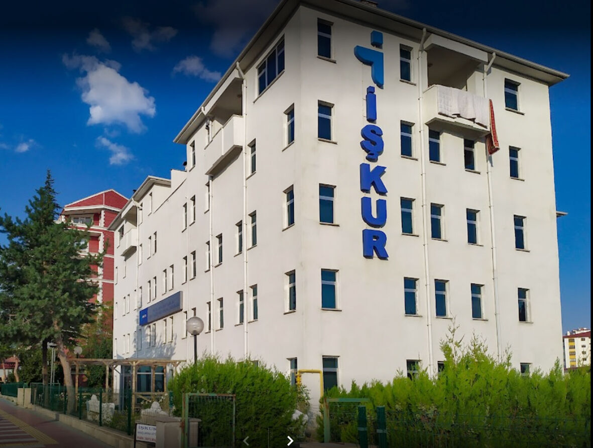 işkur bina 1