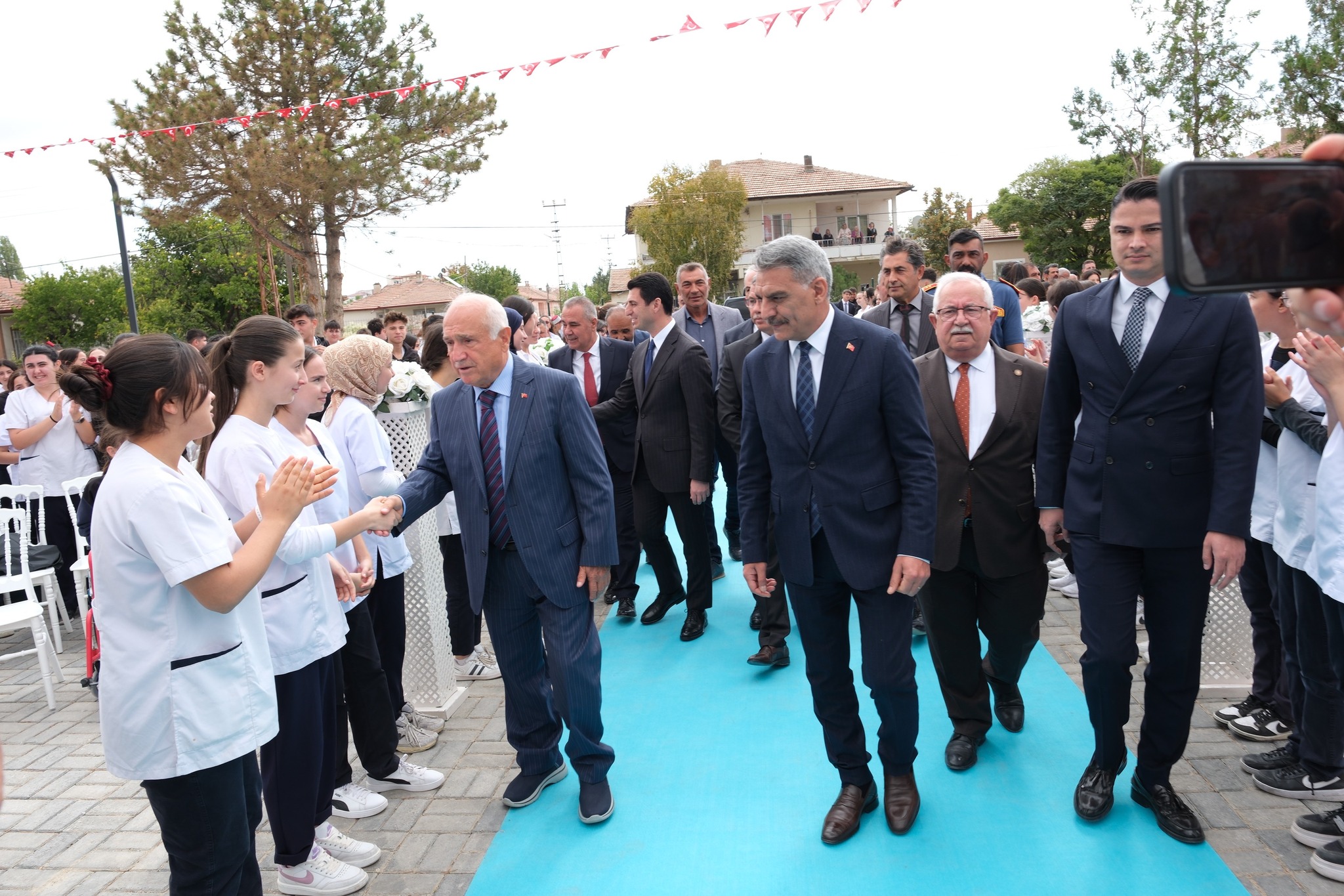 Cemi̇l Çi̇çek (3)-1