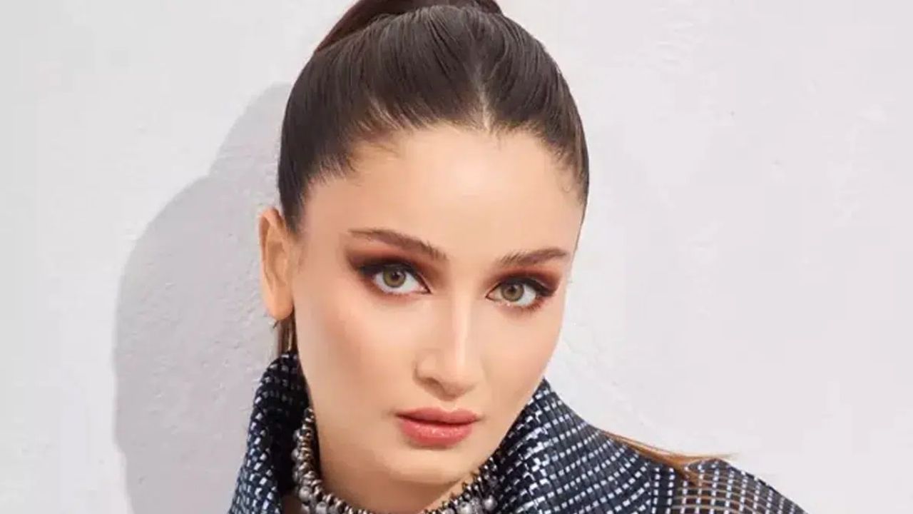 Gökçe Ayyıldız (2)