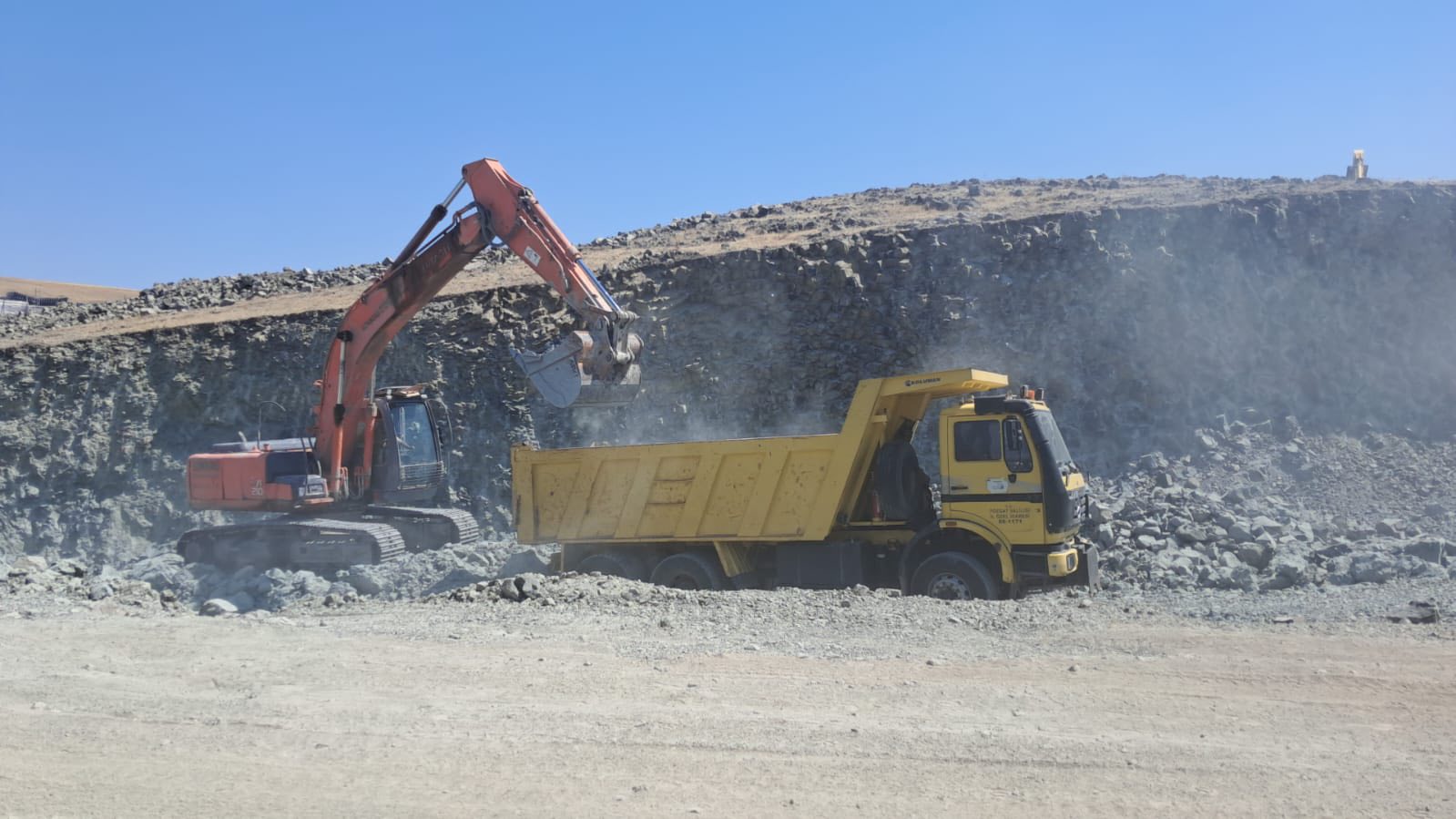 Köylere Hizmet Seferberliği Sürüyor