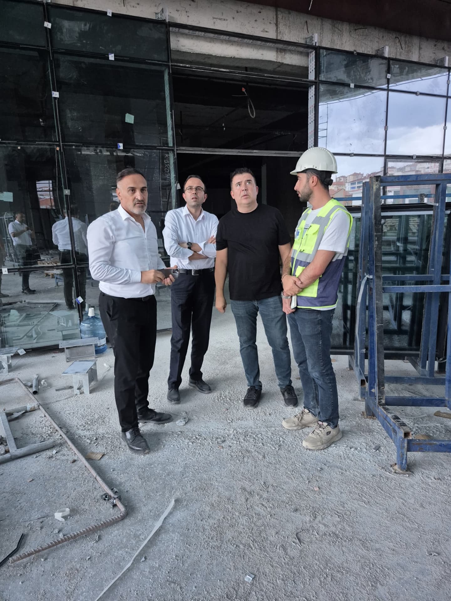 Kütüphanede Sona Yaklaşıldı