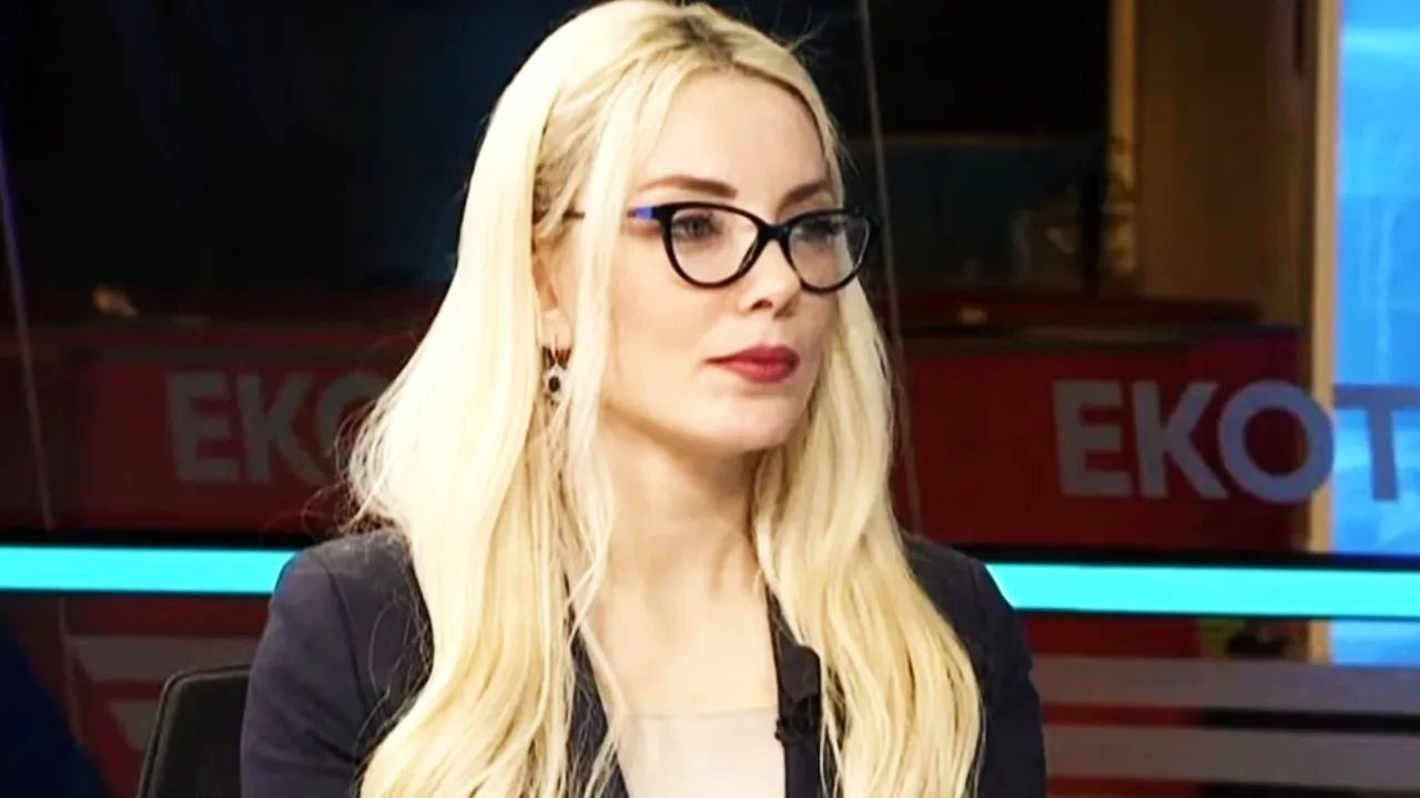 Türk Akademisyen Ve Yazar Canan Tercan Kimdir (2)