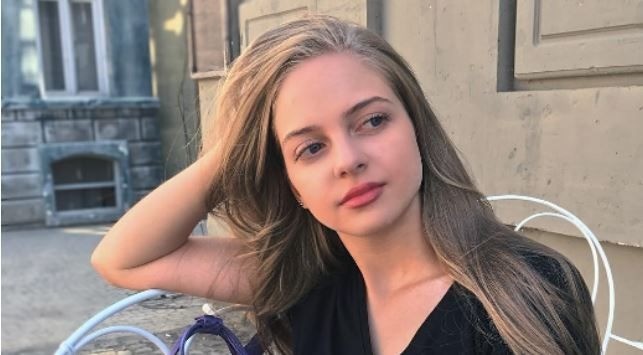 40659713 59251 Ipek Filiz Yazici Kimdir