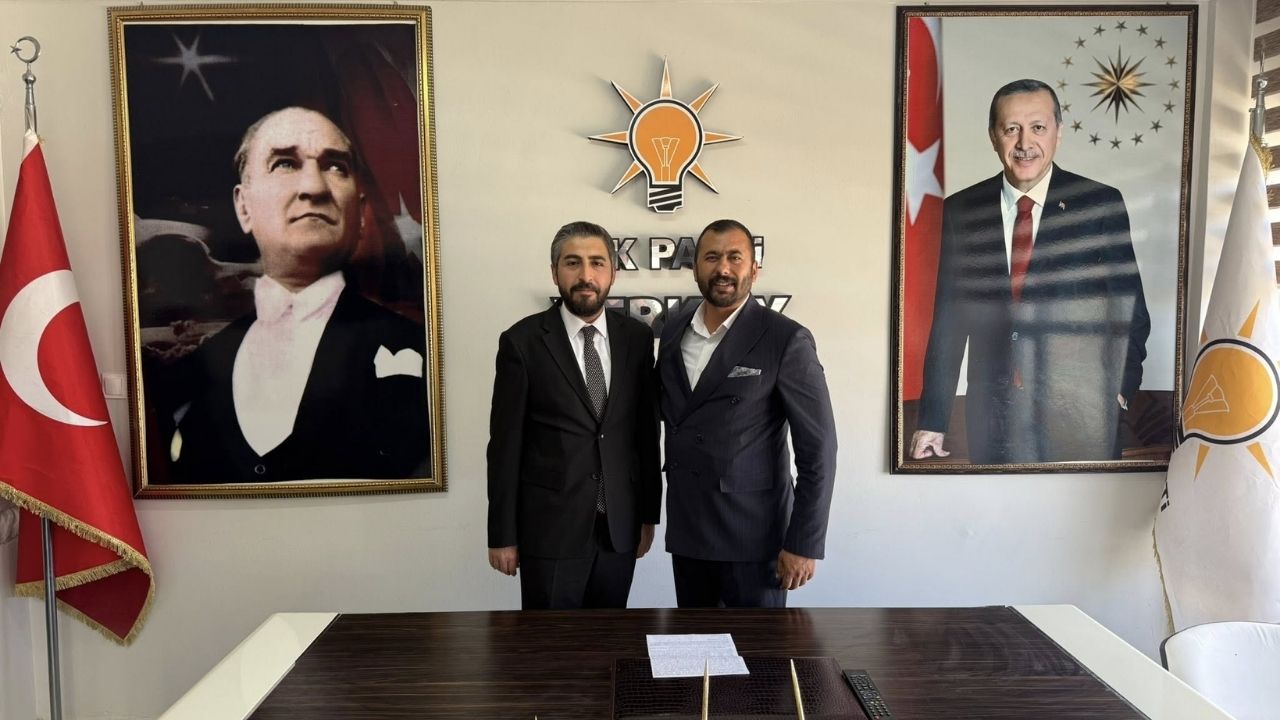 Ak Parti̇ Yerköy İsti̇fa (3)