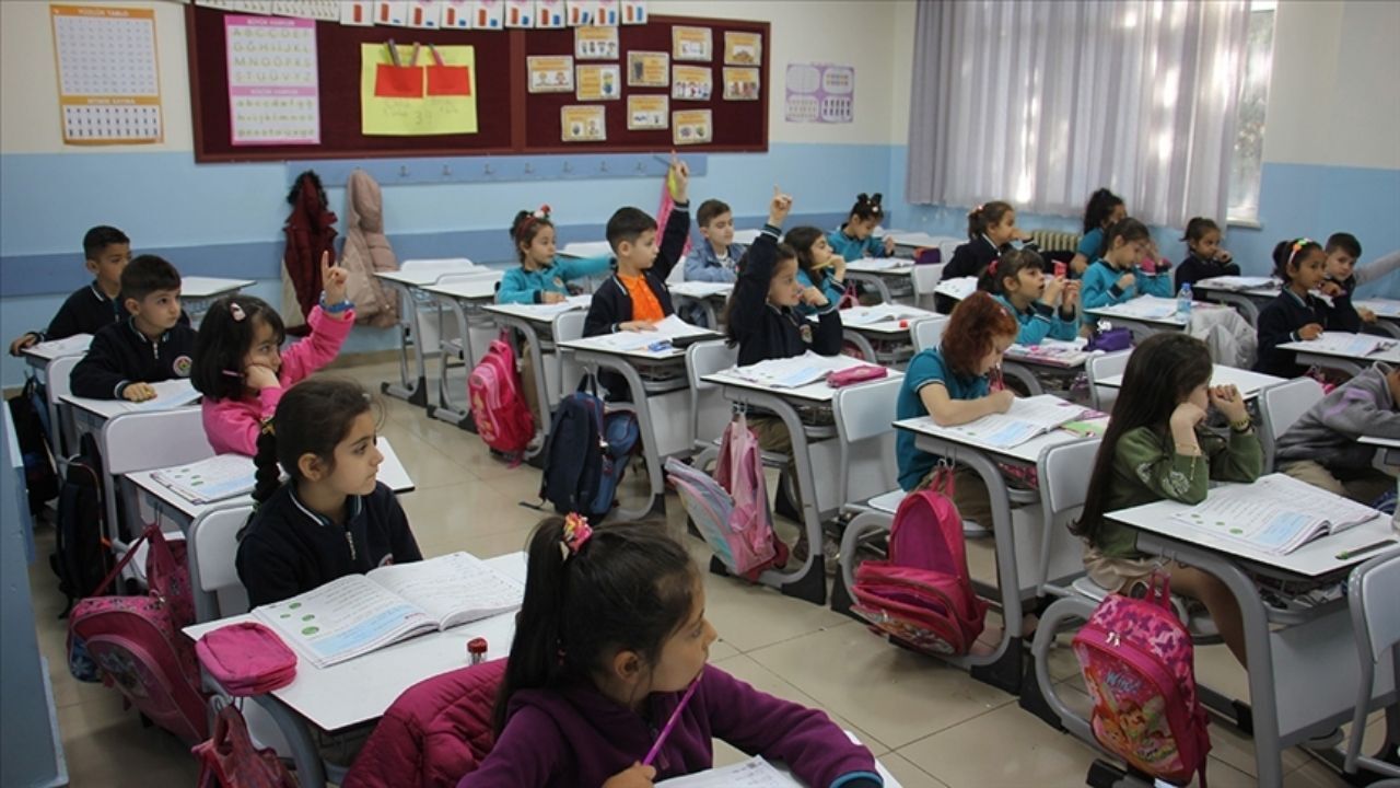 Ara Tatil Ne Zaman (3)-1-1