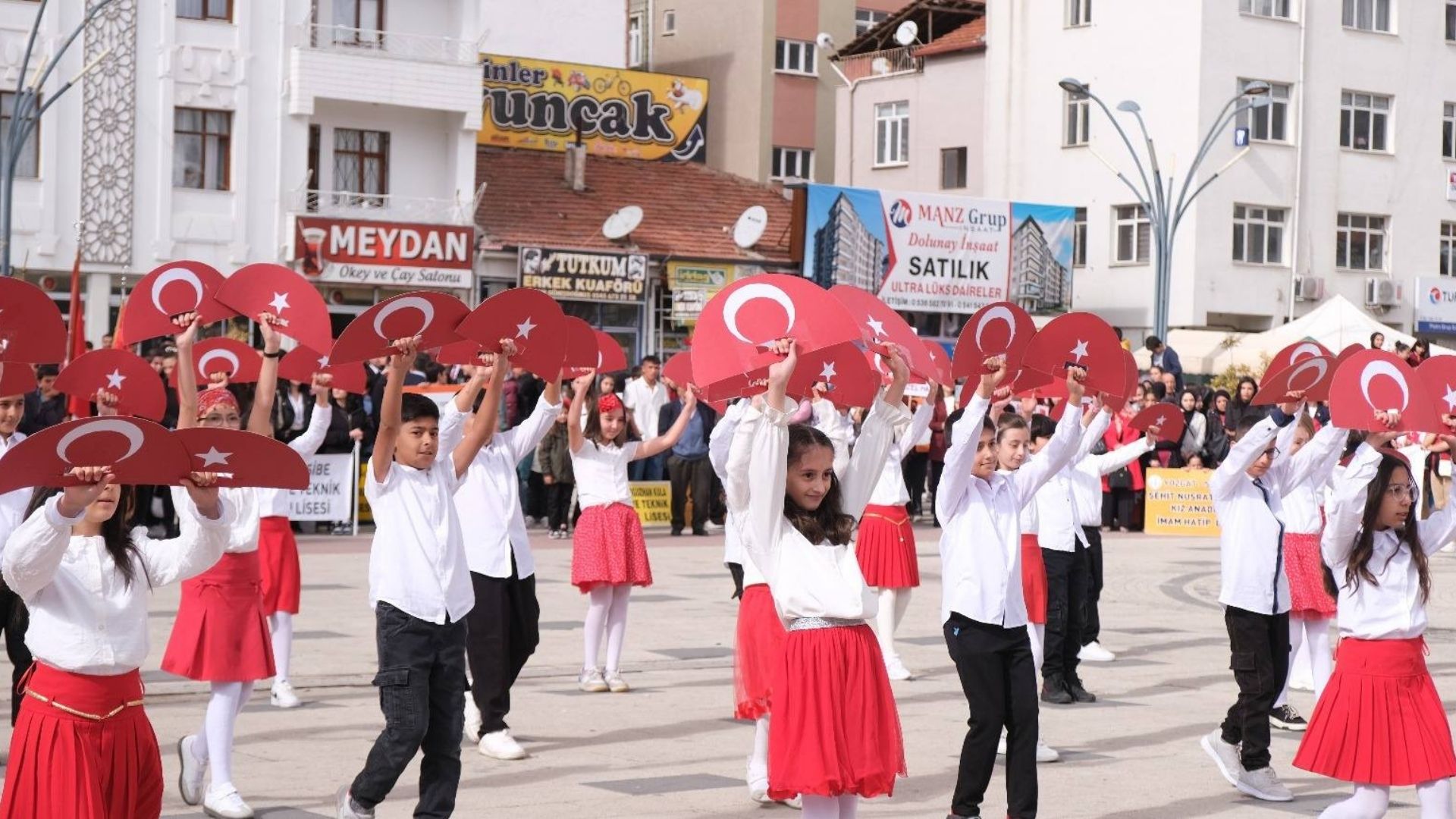 Başkan Ekinci’den Anlamlı Mesaj “Ay Yıldız, Milletimizin Bağımsızlık Nişanıdır” (3)