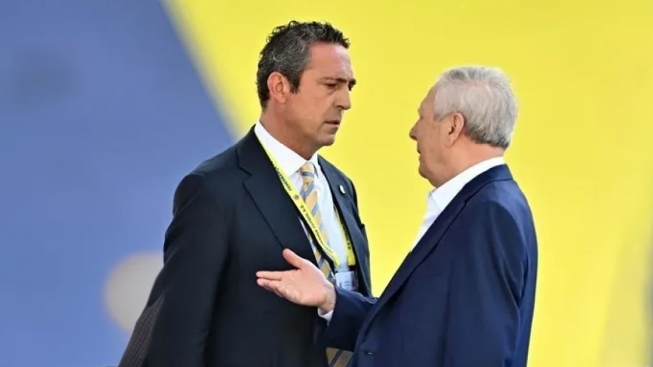 Fenerbahçe Ali̇ Koç Azi̇z Yildirim Gergi̇nli̇ği̇ (3)