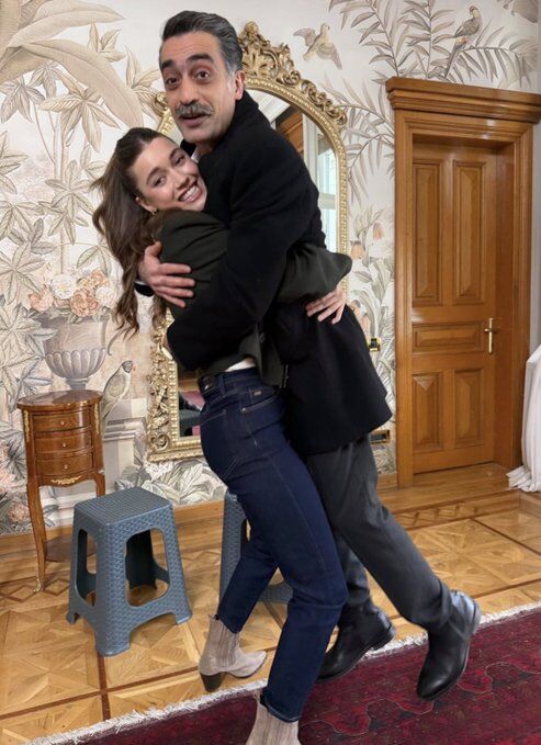 Yalı Çapkını oyuncuları "ABİ" dizisinde buluştu!