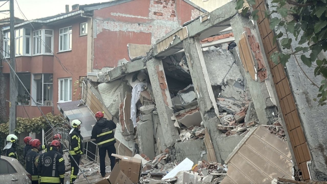 Gebze'de Çöken Bina (2)